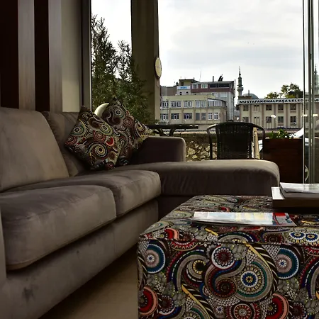 Hande Hotel 3*