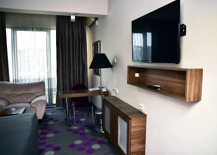 Hande Отель Mustafakemalpasa