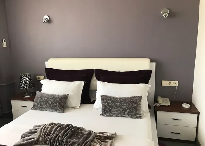 Отель Hande Mustafakemalpasa