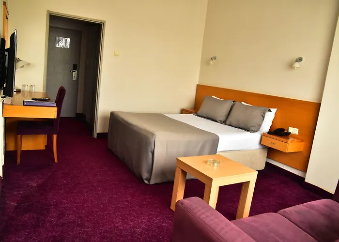 Отель Hande Mustafakemalpasa