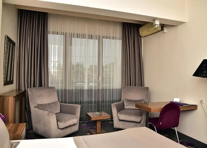 Hande 3* Mustafakemalpasa