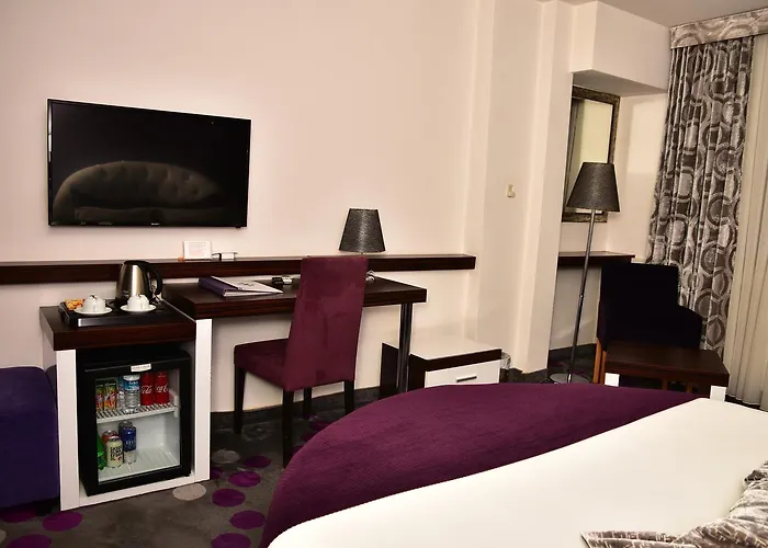 Hande Отель Mustafakemalpasa